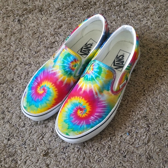 tie dye vans slides